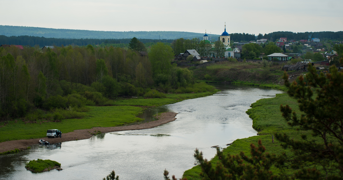 Церковь на реке Чусовая